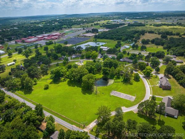 7 Mathis Park Drive, Tahlequah, OK 74464