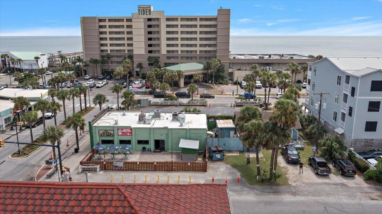 7 Center Street Photo 3