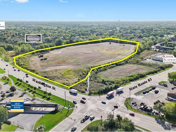 20295 W Washington Street, Grayslake, IL 60030