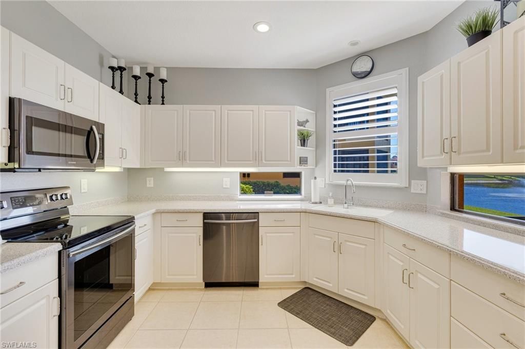 15791 Prentiss Pointe Cir, Unit 101, Fort Myers, FL 33908 Photo