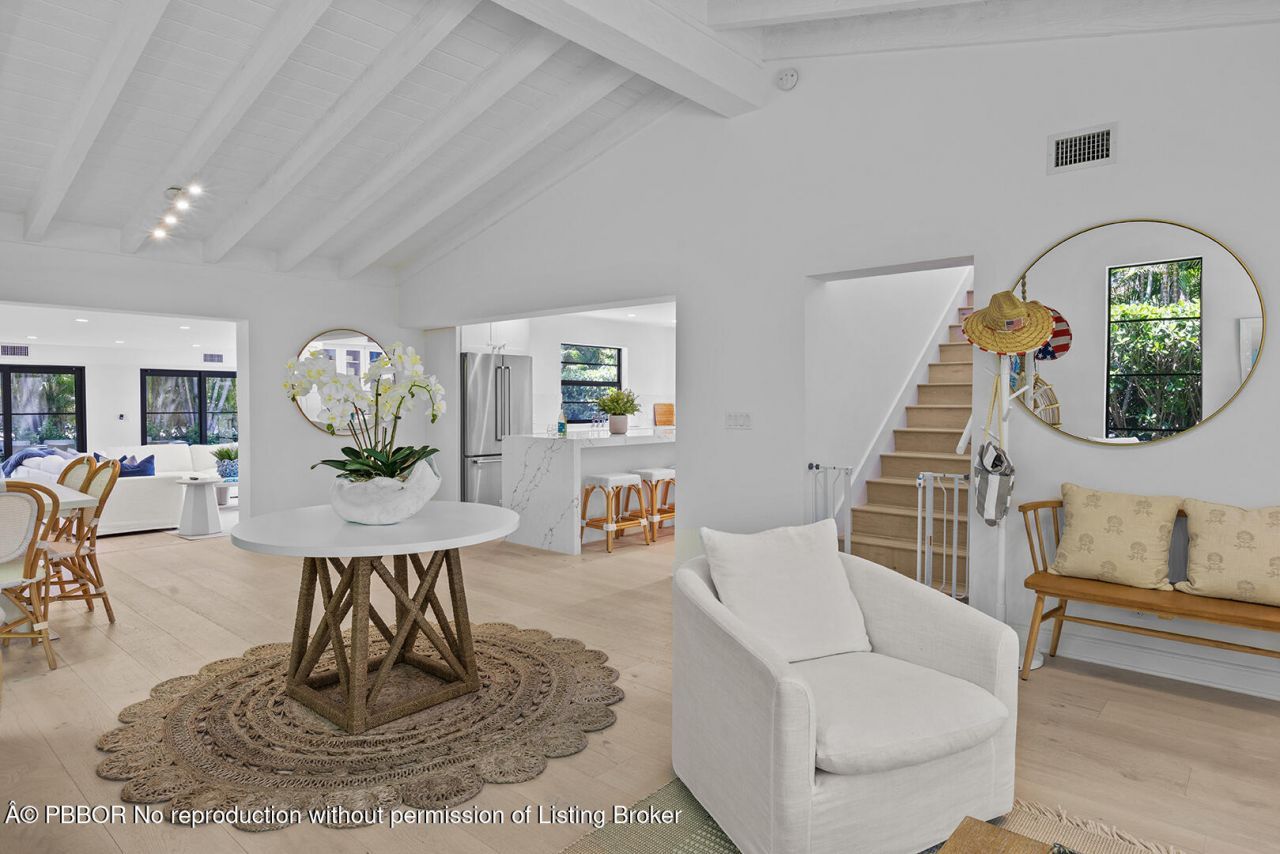 3214 Washington Road, West Palm Beach, FL 33405 Photo