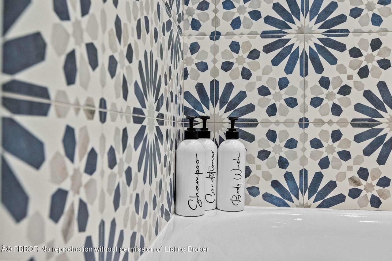 3214 Washington Road, West Palm Beach, FL 33405 Photo