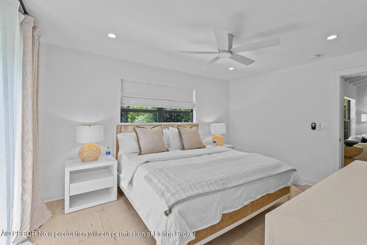 3214 Washington Road, West Palm Beach, FL 33405 Photo