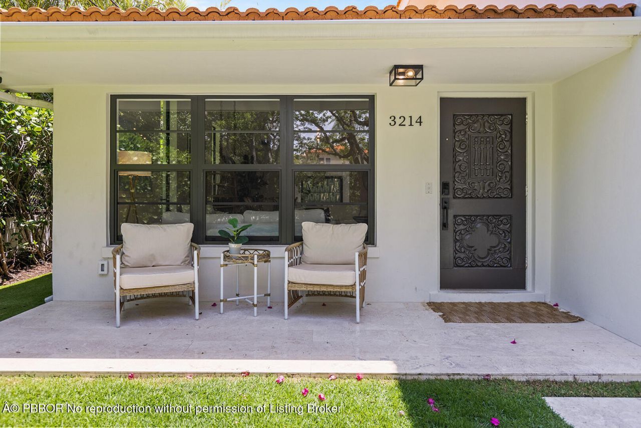 3214 Washington Road, West Palm Beach, FL 33405 Photo