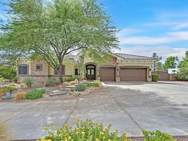 8485 Frazier Park Court, Las Vegas, NV 89143