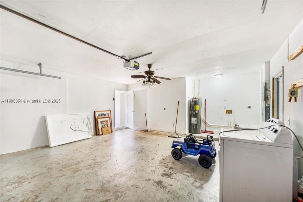 915 SE 20th St, Cape Coral, FL 33990 Photo