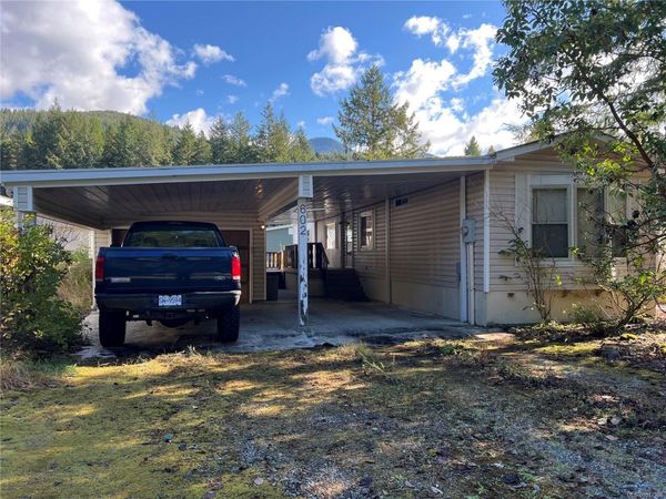 602 Matchlee Dr, Gold River, BC V0P 1G0