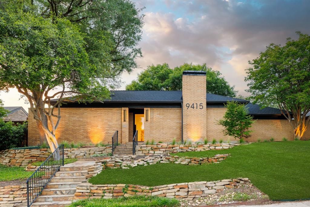 9415 Hill View Drive, Dallas, TX 75231 Main Photo