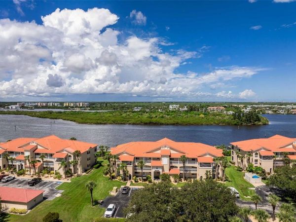 462 BOUCHELLE DRIVE, Unit 104, NEW SMYRNA BEACH, FL 32169