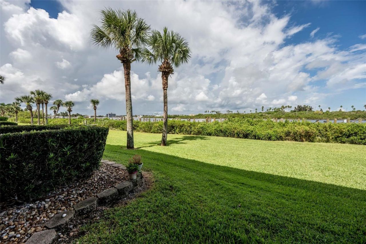 462 Bouchelle Drive, Unit 104, New Smyrna Beach, FL 32169 Photo