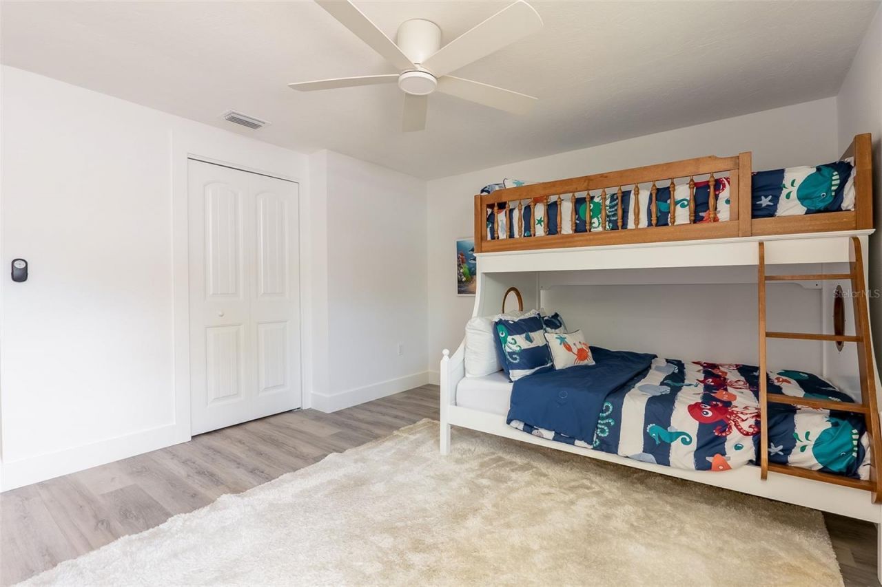 408 71st Street, Holmes Beach, FL 34217 Photo