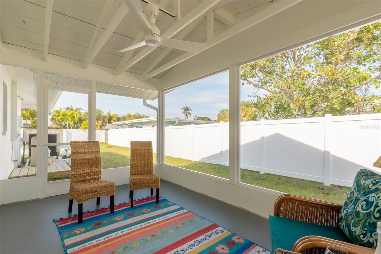 408 71st Street, Holmes Beach, FL 34217 Photo