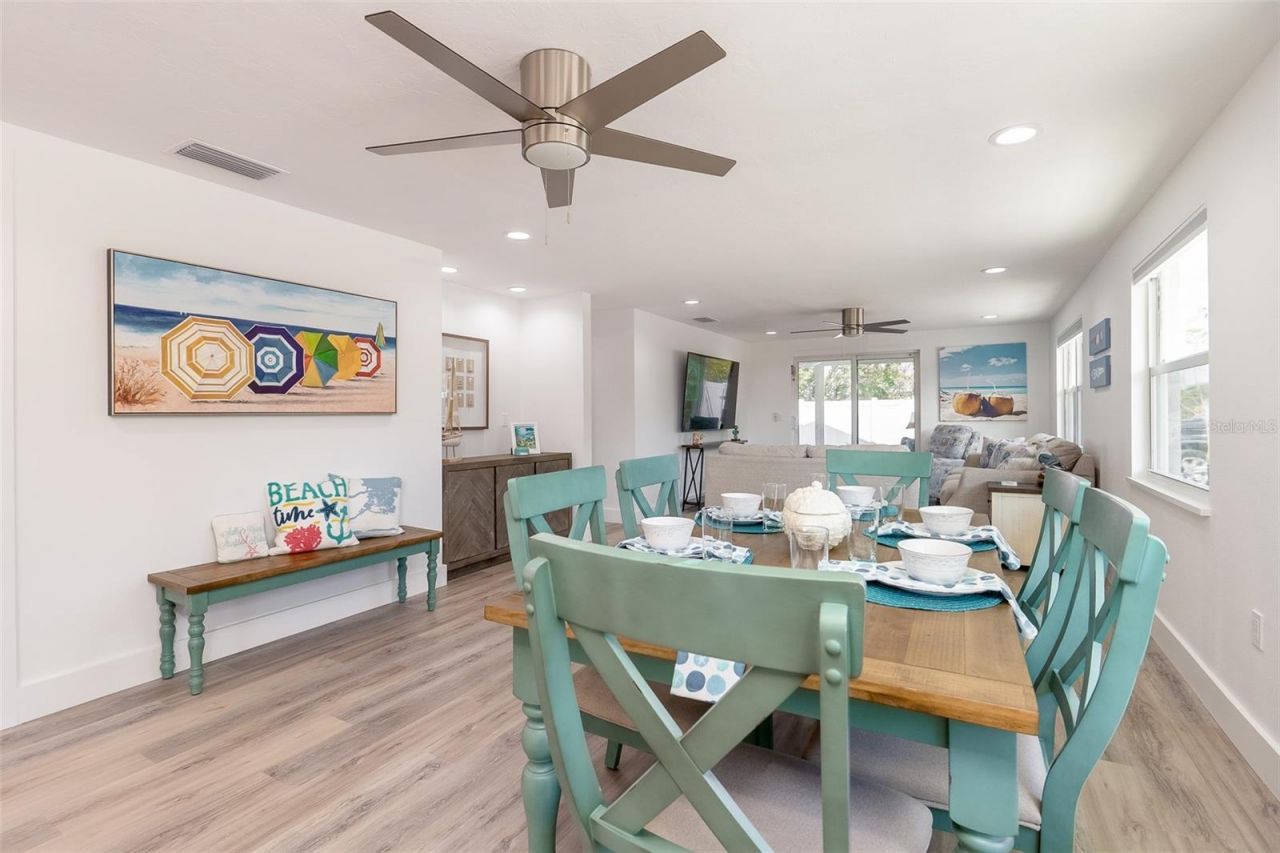 408 71st Street, Holmes Beach, FL 34217 Photo