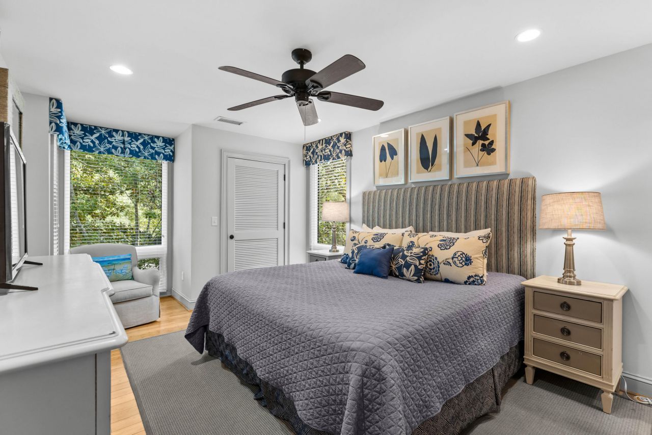 13106 Pelican Watch Villas Photo 12