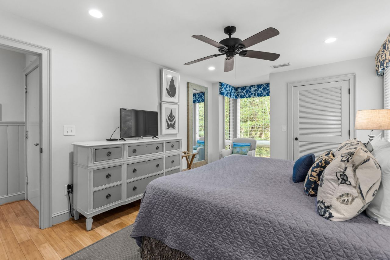 13106 Pelican Watch Villas Photo 13