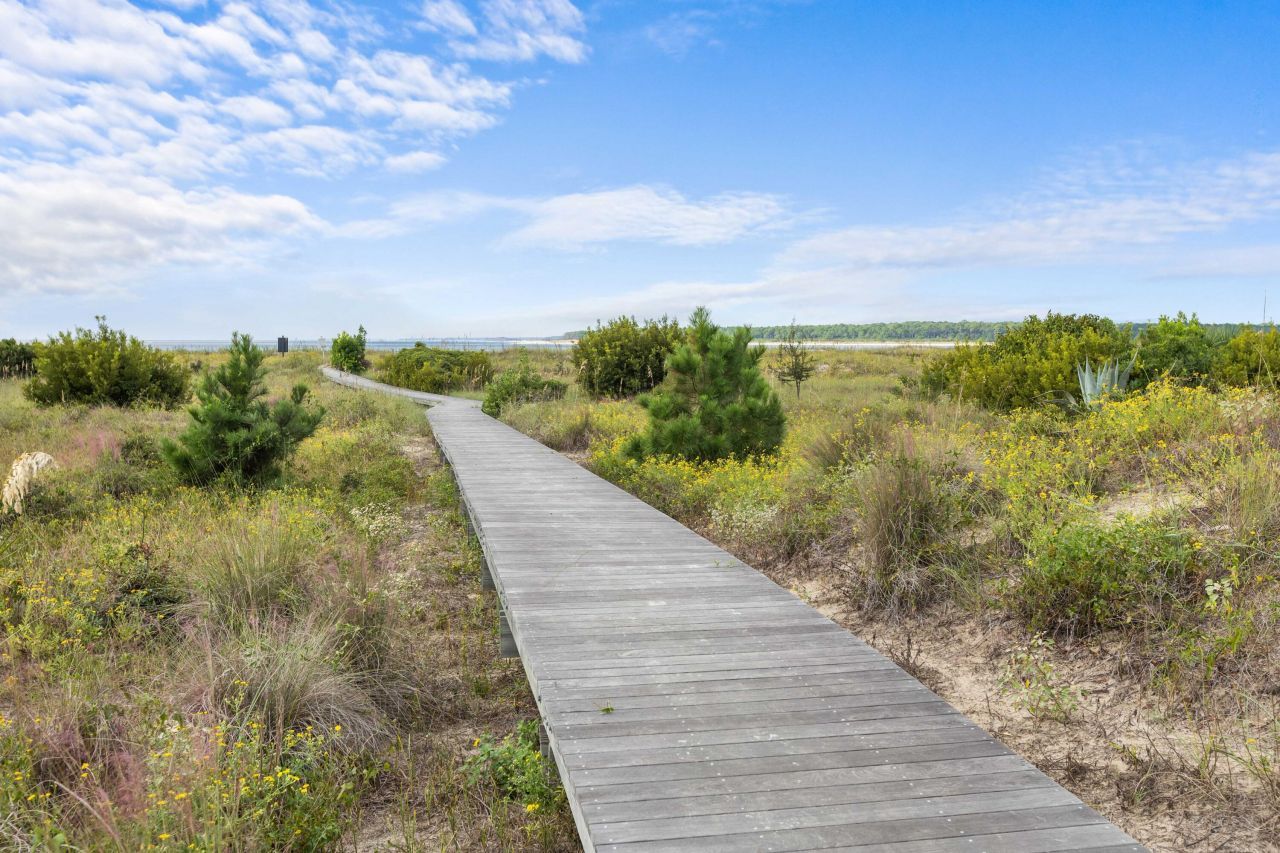 13106 Pelican Watch Villas Photo 19