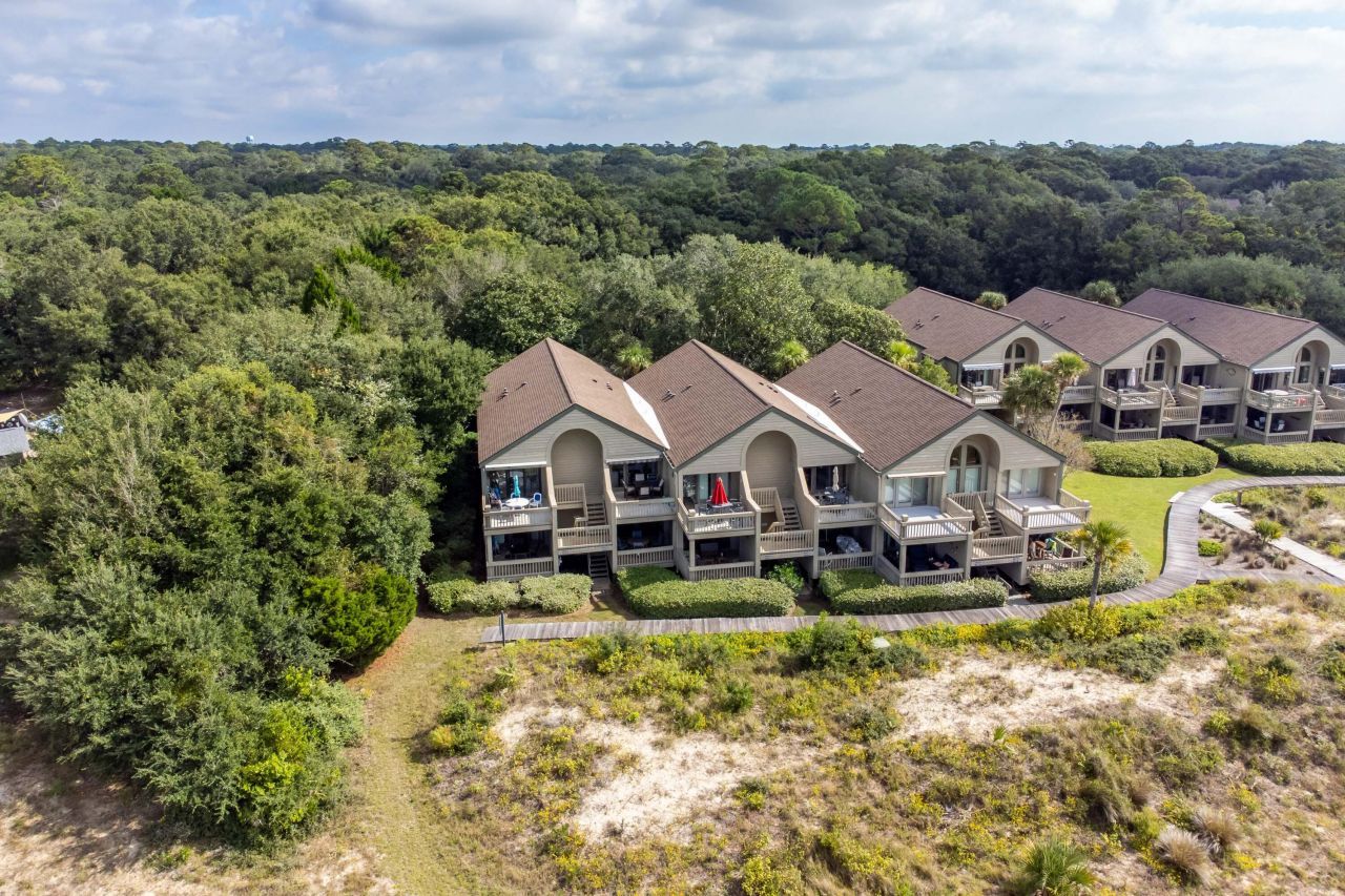 13106 Pelican Watch Villas Photo 22