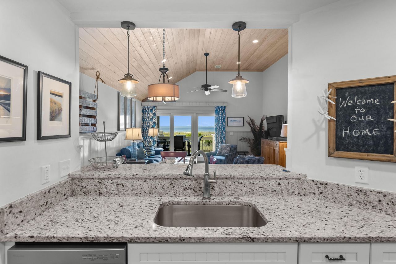 13106 Pelican Watch Villas Photo 8