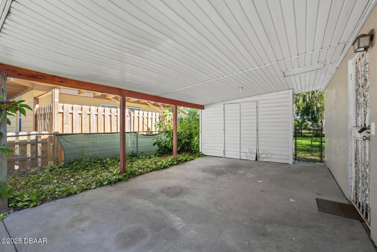 437 Lockhart Street, Daytona Beach, FL 32114 Photo