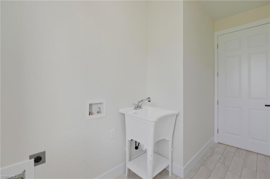 2705 64th St W, Lehigh Acres, FL 33971 Photo