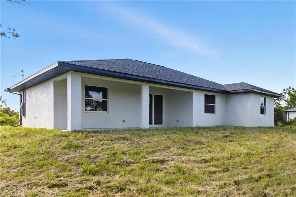 2705 64th St W, Lehigh Acres, FL 33971 Photo