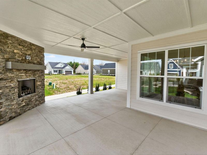 4275 Flamingo Drive, Lewis Center, OH 43035 Photo 8