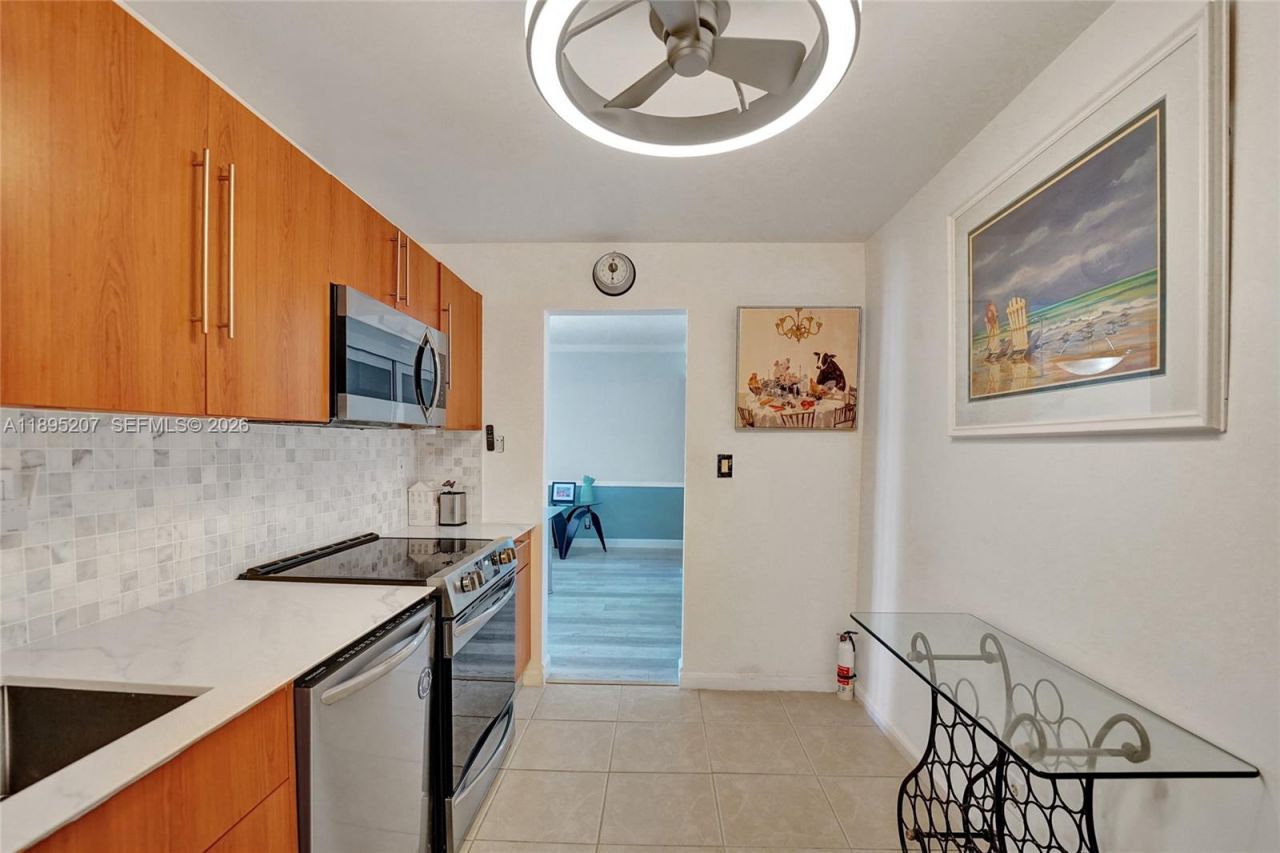 3000 S Ocean Dr, Unit 1106, Hollywood, FL 33019 Photo