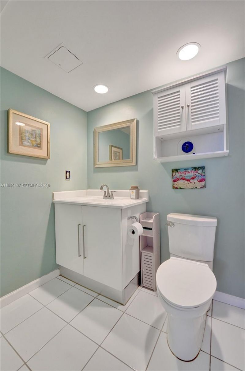 3000 S Ocean Dr, Unit 1106, Hollywood, FL 33019 Photo