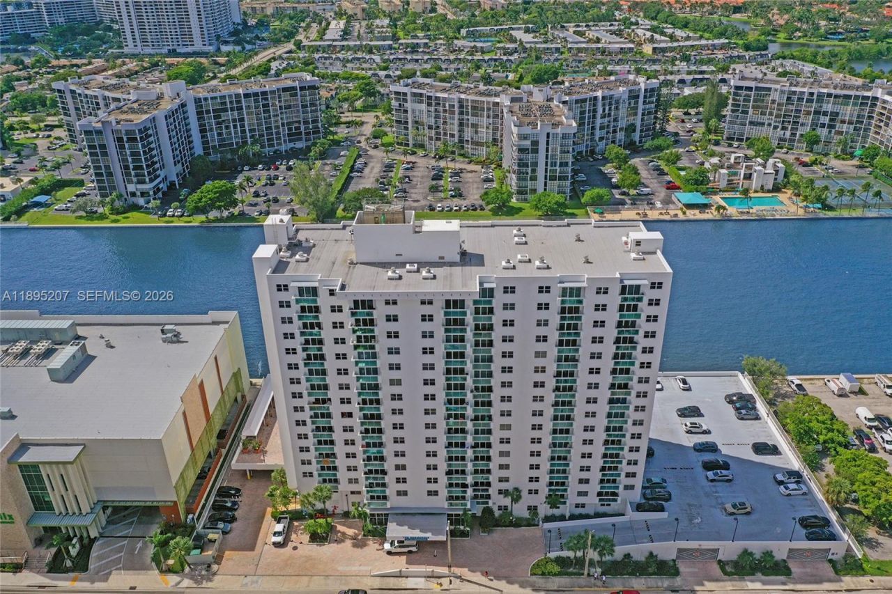 3000 S Ocean Dr, Unit 1106, Hollywood, FL 33019 Photo