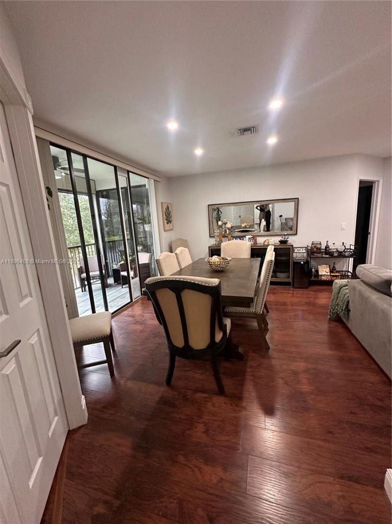 4400 NW 30th St, Unit 224, Coconut Creek, FL 33066 Photo