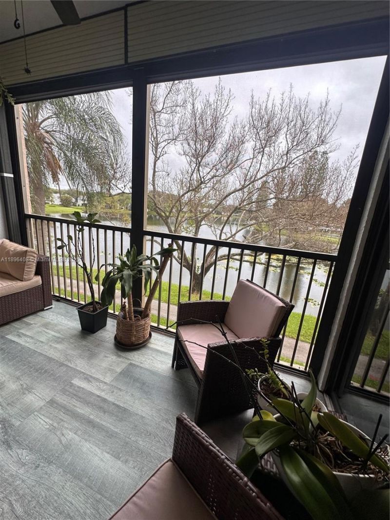 4400 NW 30th St, Unit 224, Coconut Creek, FL 33066 Photo