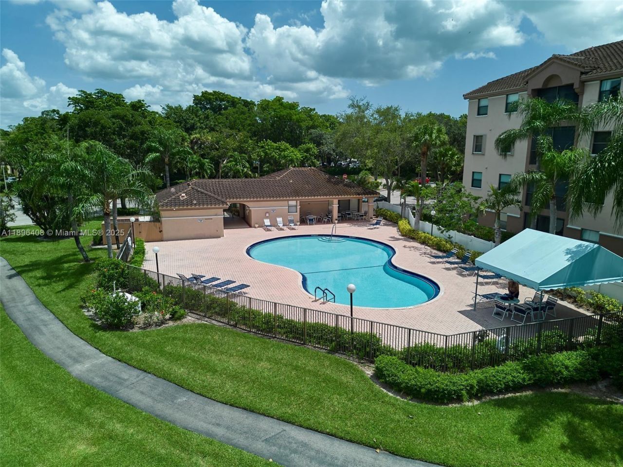 4400 NW 30th St, Unit 224, Coconut Creek, FL 33066 Photo