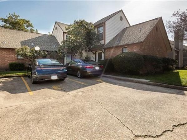 1500 W ESPLANADE Drive, Unit 26E, Kenner, LA 70065