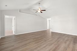 601 Lightwood Dr. photo 4