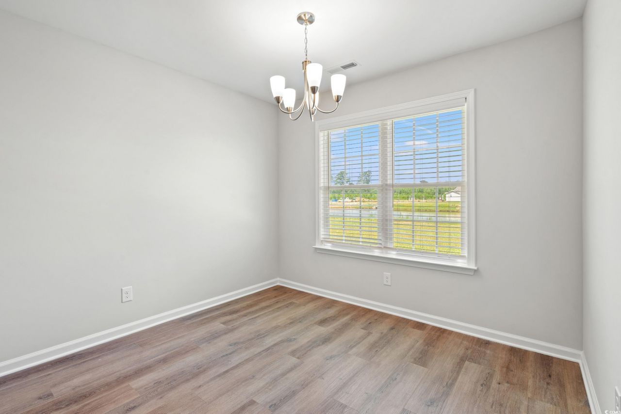 601 Lightwood Dr. Photo 8