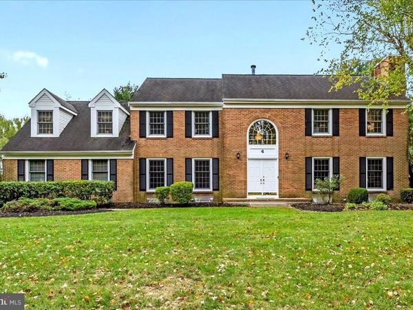 4 BANFF DRIVE, PRINCETON JUNCTION, NJ 08550