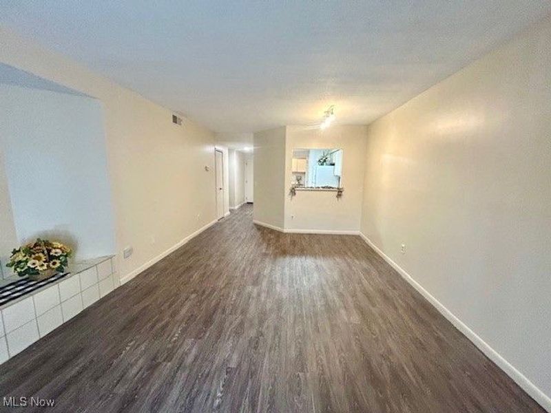 26101 Village Lane, Unit 104, Beachwood, OH 44122 Photo 8