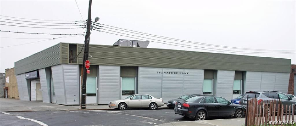 421-423 Hunts Point Avenue, Bronx, NY 10474 Main Photo