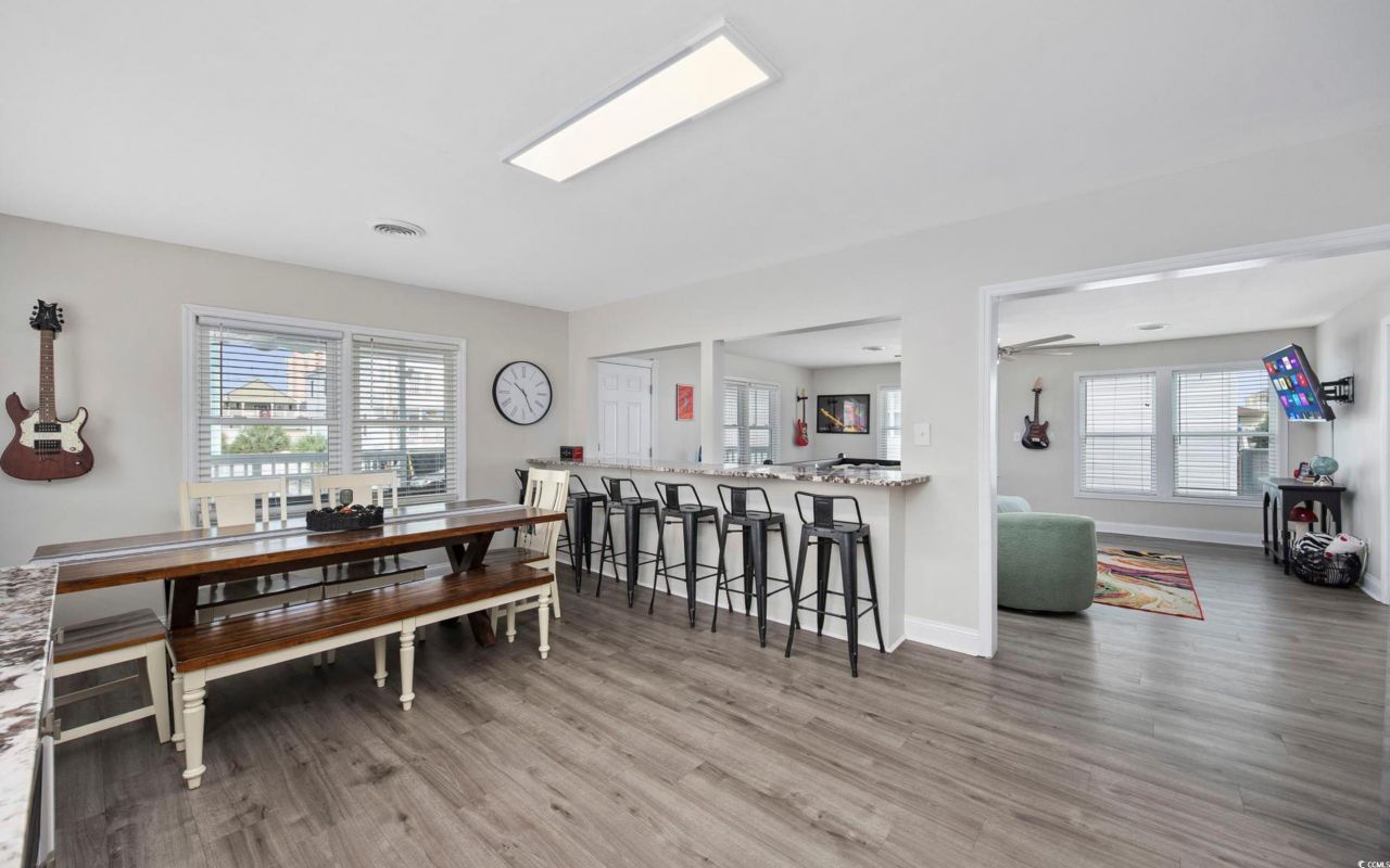 213 30th Ave. N Photo 11