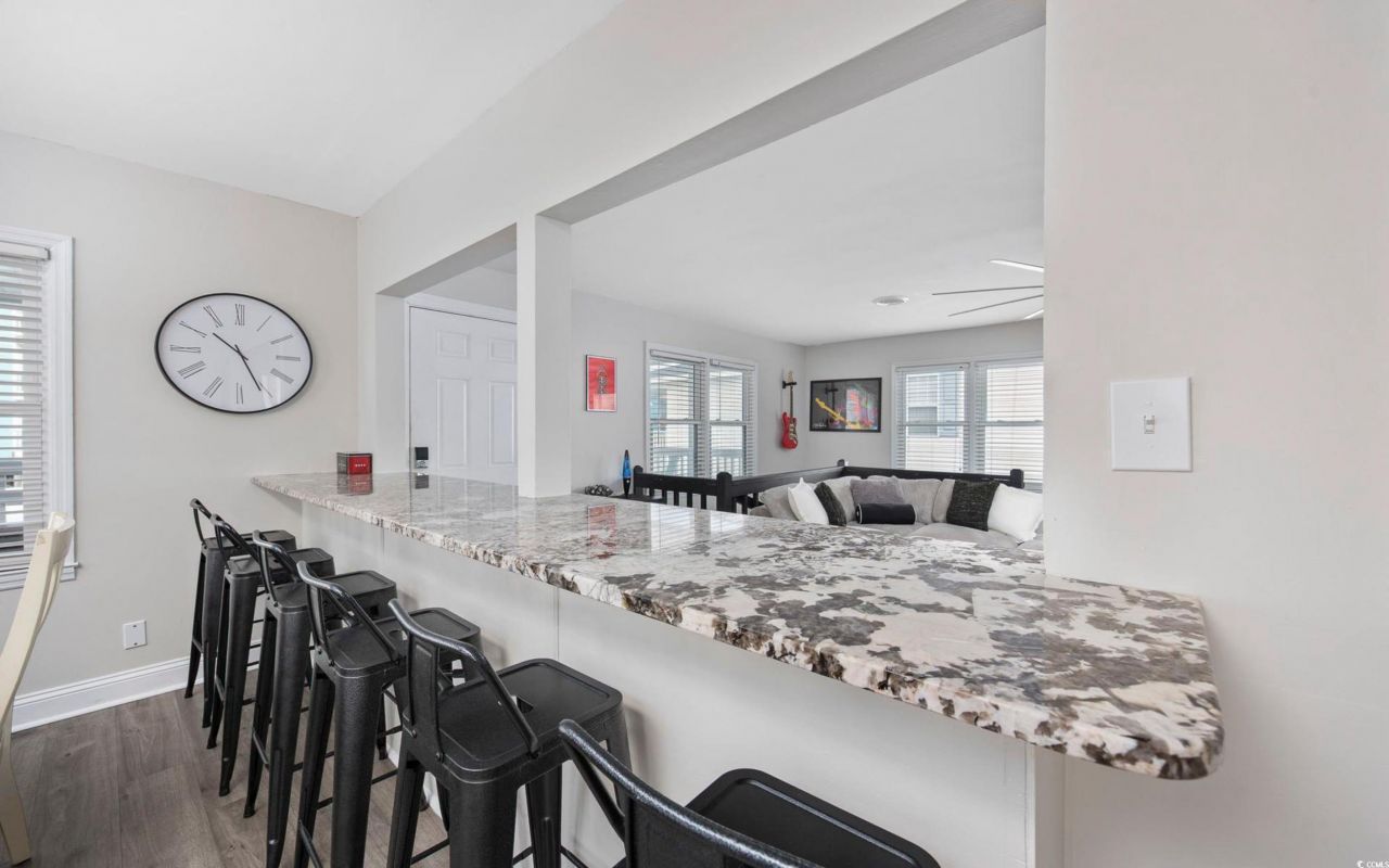 213 30th Ave. N Photo 12