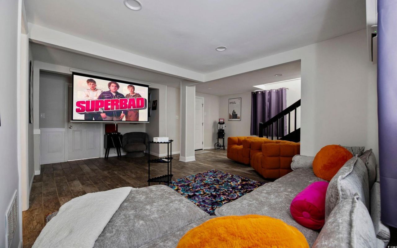 213 30th Ave. N Photo 17