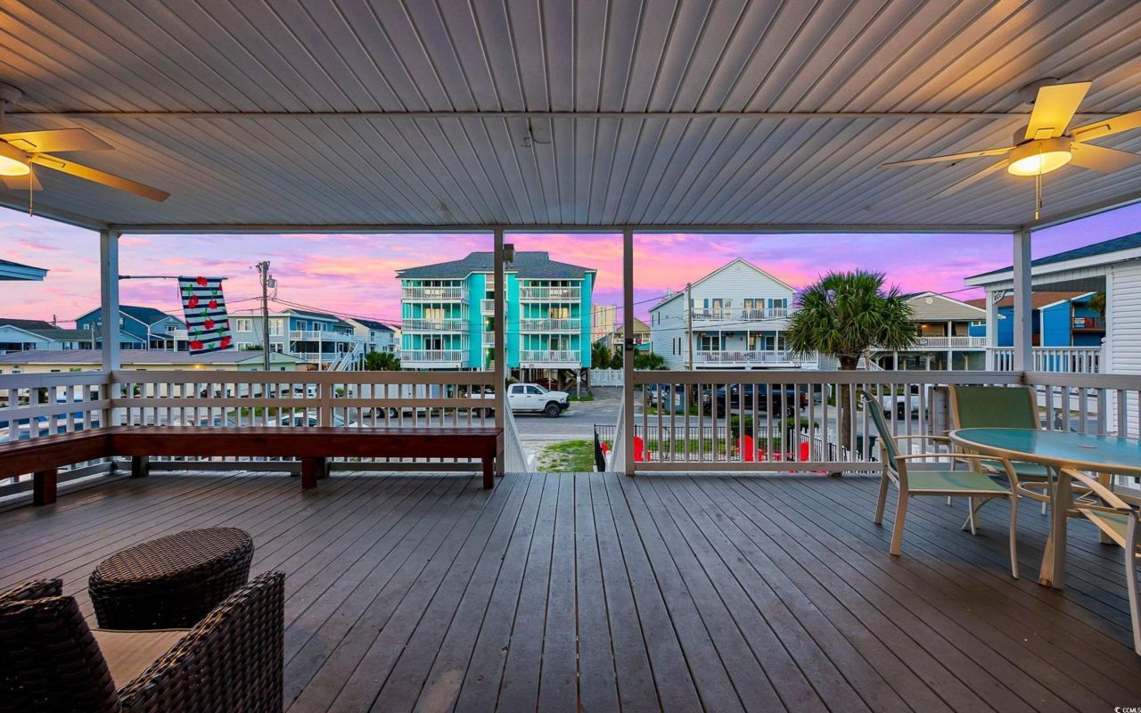 213 30th Ave. N Photo 3