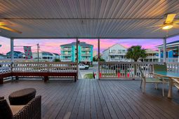 213 30th Ave. N photo 4