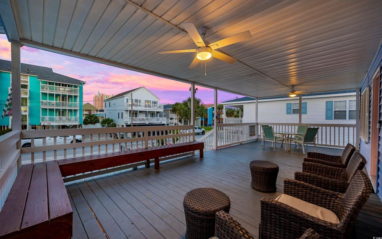 213 30th Ave. N Photo 4