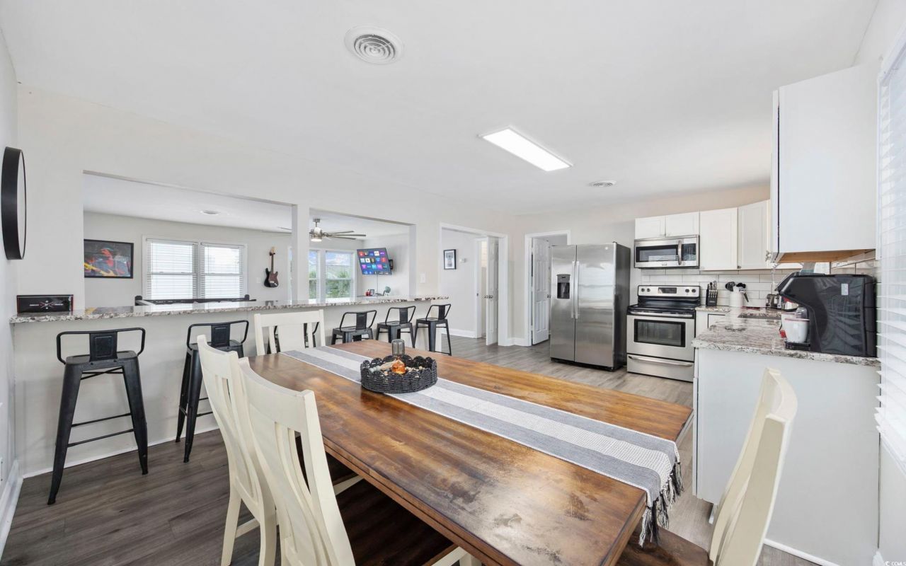 213 30th Ave. N Photo 9