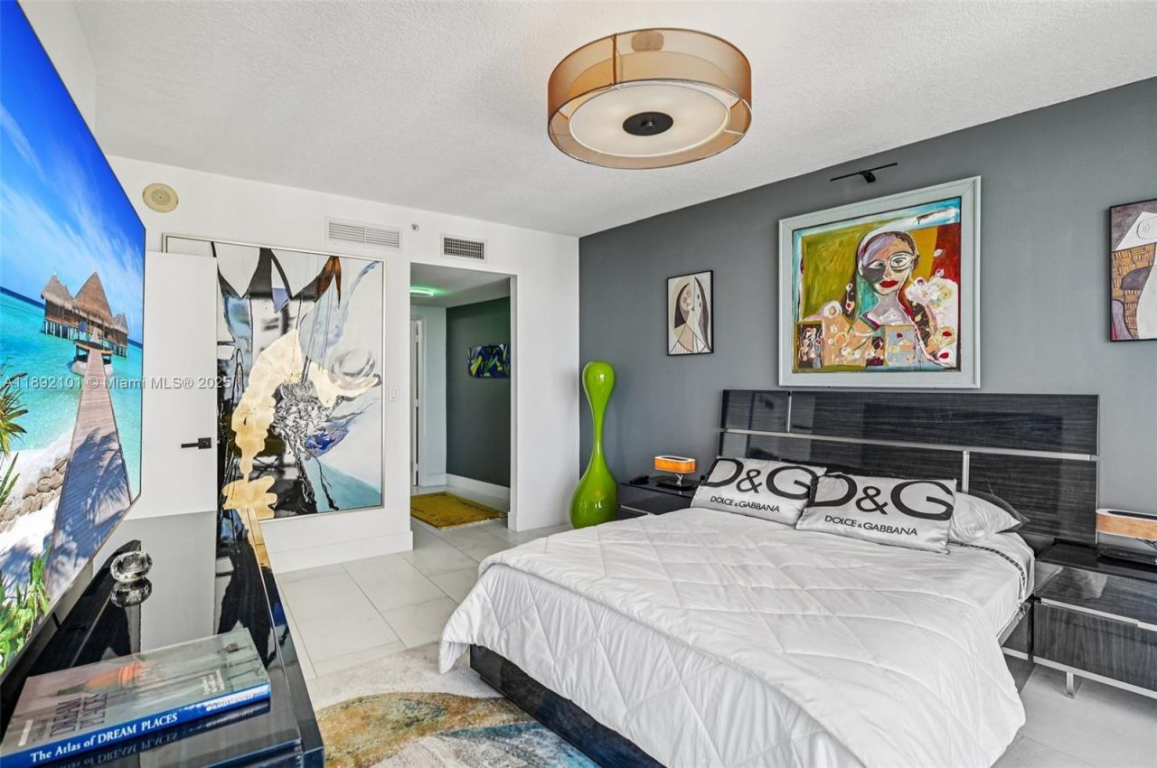 1750 N Bayshore Dr, Unit 2101, Miami, FL 33132 Photo