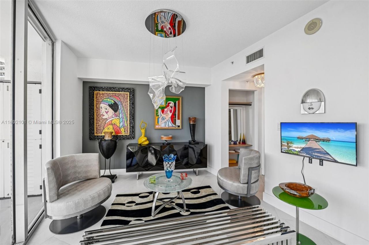 1750 N Bayshore Dr, Unit 2101, Miami, FL 33132 Photo