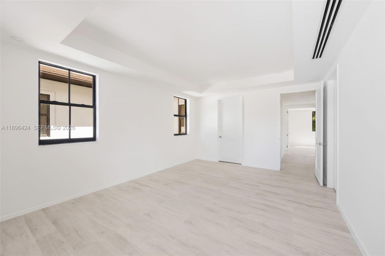 7498 SW 100th Street, Unit 8, Pinecrest, FL 33156 Photo