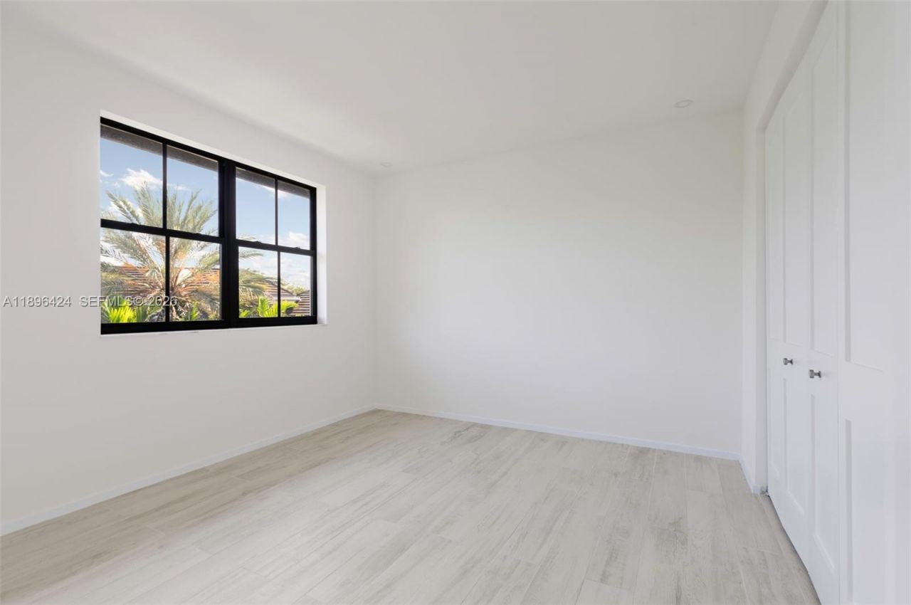 7498 SW 100th Street, Unit 8, Pinecrest, FL 33156 Photo