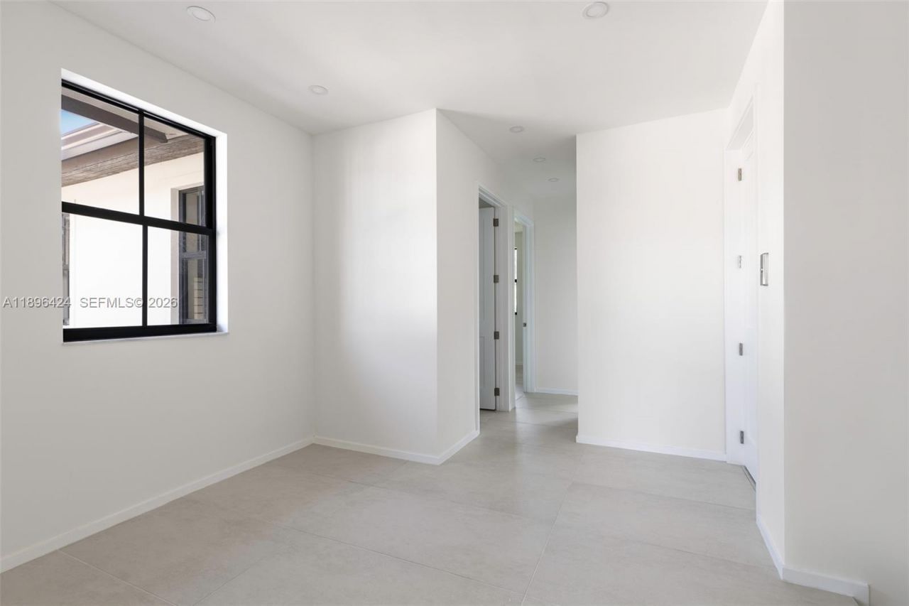 7498 SW 100th Street, Unit 8, Pinecrest, FL 33156 Photo